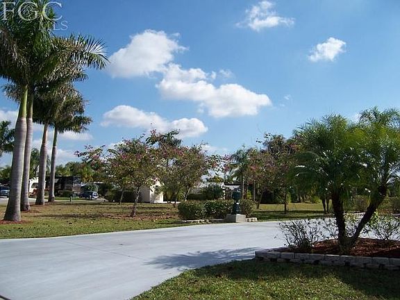 2nd image of 3044 E Riverbend Resort Blvd