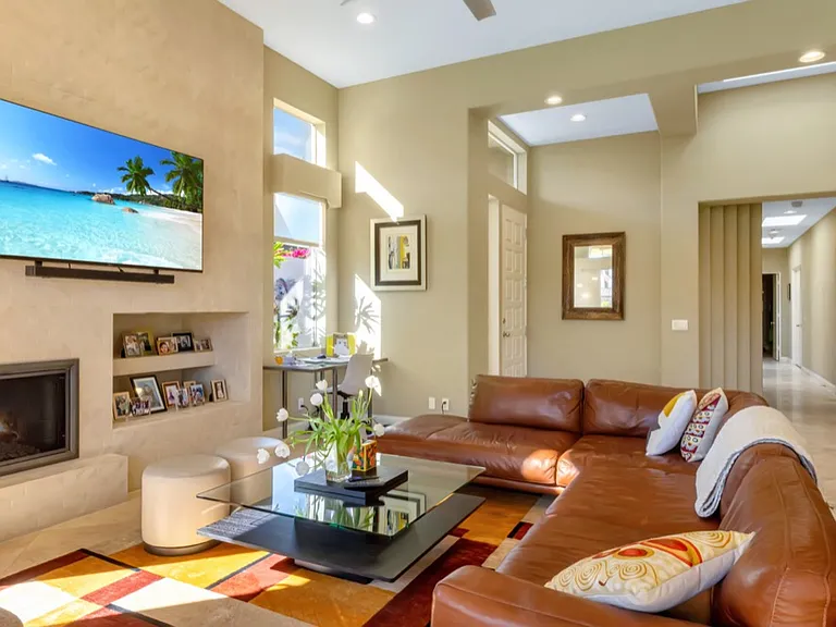 769 Box Canyon Trl — Photo 8