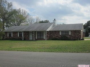 3815 SE Toledo Rd #1-C, Bartlesville, OK 74006