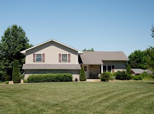 2441 Stoney Creek Rd, New Bloomfield, MO 65063