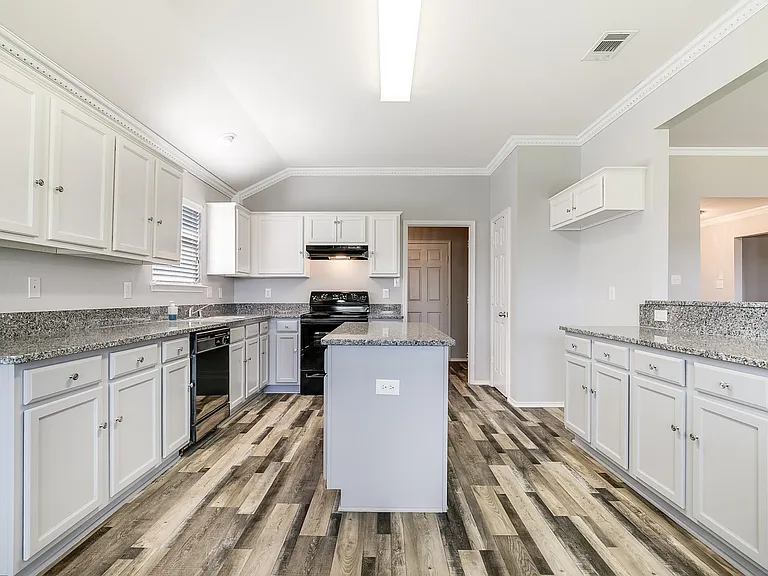 228 Meadow View Ln — Photo 10