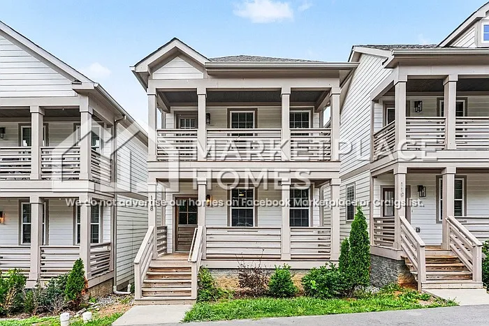 118 Bell St — Photo 3