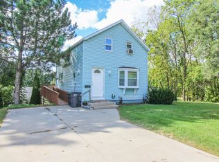 147 N Marshall Ave, Jefferson, WI 53549