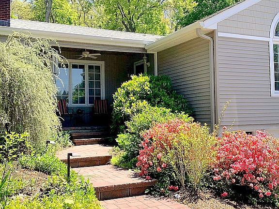 5th image of 20 Heather Ln