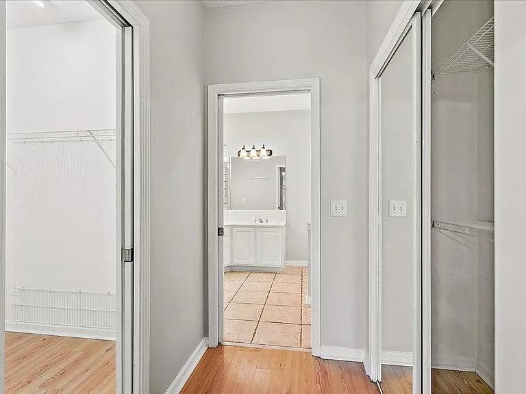 1065 Theodore Ave — Photo 11