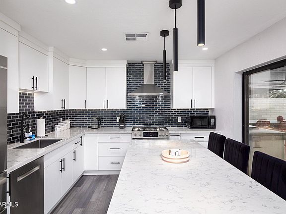 3rd image of 2219 N 66TH Street