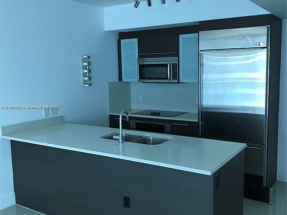 5th image of 500 Brickell Ave APT 4008