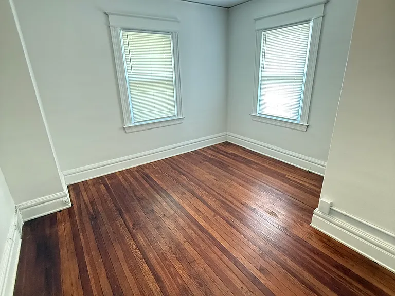 133 Lexington Ave — Photo 4