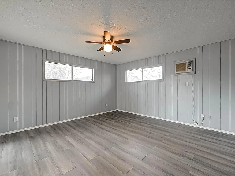 2111 Rosemead Dr #B — Photo 4