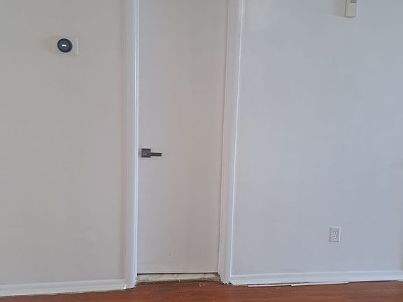 3rd image of 127 Charles St Floor 2