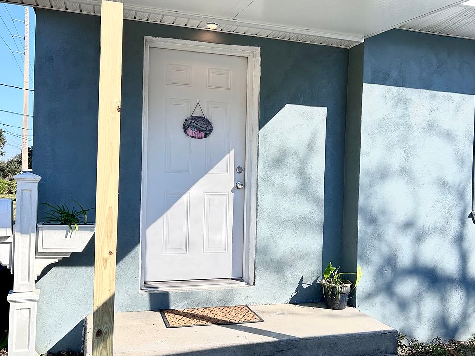 1st image of 29 Anderson St #1/2