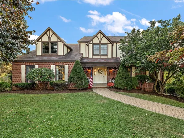 5915 Oak Hill Ct, Export, PA 15632