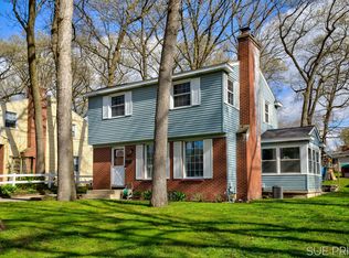 1453 Southlawn Dr SW, Wyoming, MI