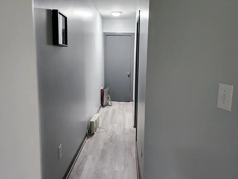 16 Watkins St #A — Photo 5