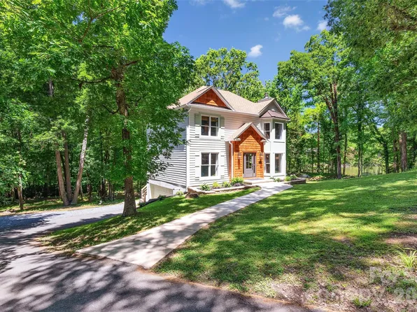 1433 Lurecliff Pl, Fort Mill, SC 29708