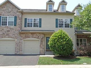 112 Iron Horse Dr, Yardley, PA 19067