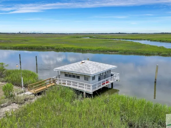 216 Oatland Island Road, Savannah, GA 31410
