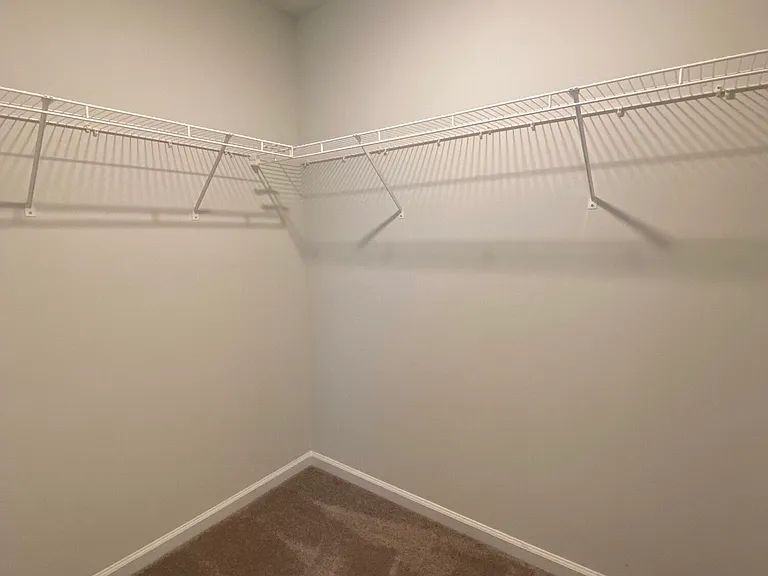 413 High Ridge Ct — Photo 22