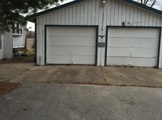 71600 56th St, Lawrence, MI 49064