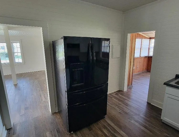 287 S College St — Photo 14