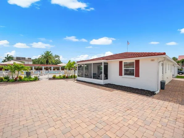 6154 MIDNIGHT PASS ROAD #B1, SARASOTA, FL 34242