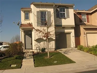 2484 Snapdragon Cir photo 1