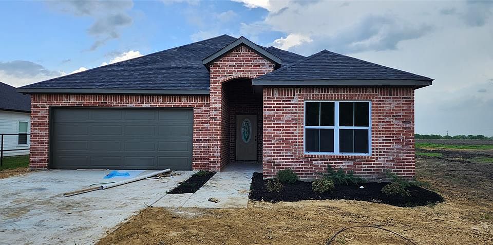 1st image of LOT 1 N Garrett Ave