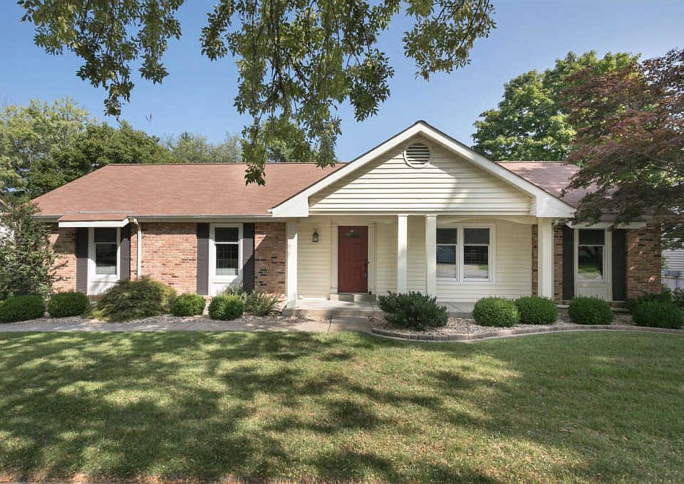 1st image of 15527 Cedarmill Dr