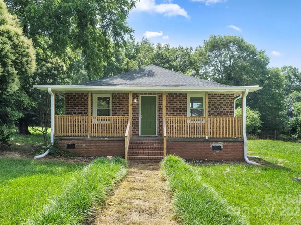 360 Ledbetter Rd, Spindale, NC 28160