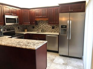 2921 SW 11th Pl, Deerfield Beach, FL 33442