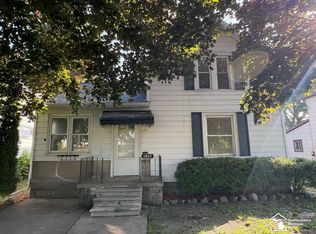 1017 Humphrey St, Monroe, MI 48161