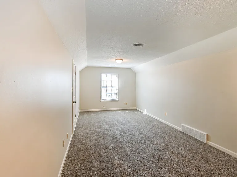 2224 Webbing Dr — Photo 17