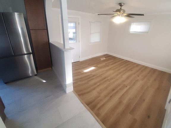 5th image of 824 Carlisle Ave