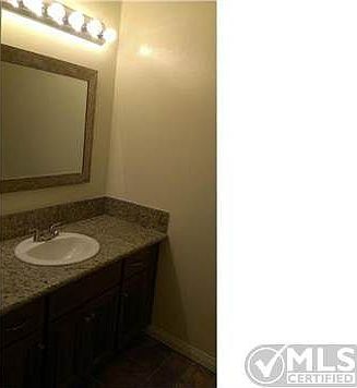 4th image of 321 N Melrose Dr Unit G