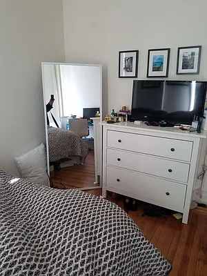 Rented by Allen Harris, LREB | media 23