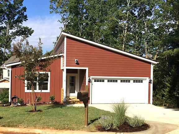 Lovely recent construction