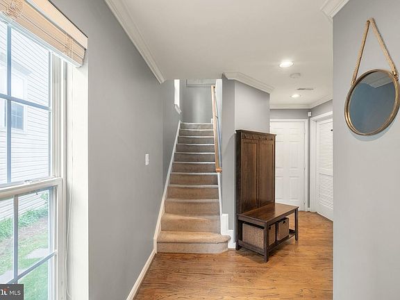 5th image of 20980 Kittanning Ln