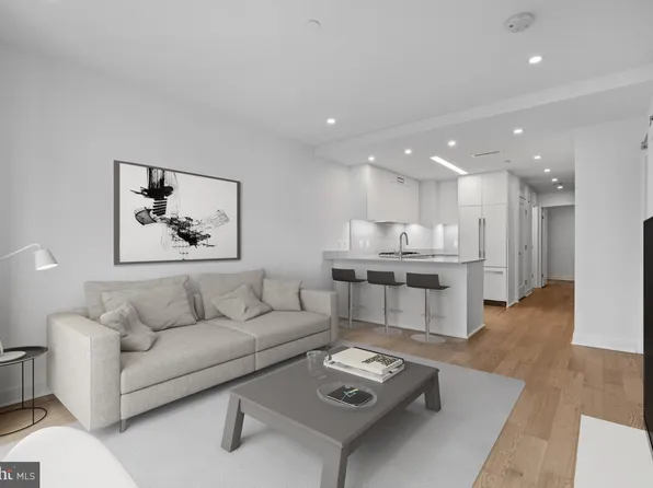 37 L St SE #901, Washington, DC 20003