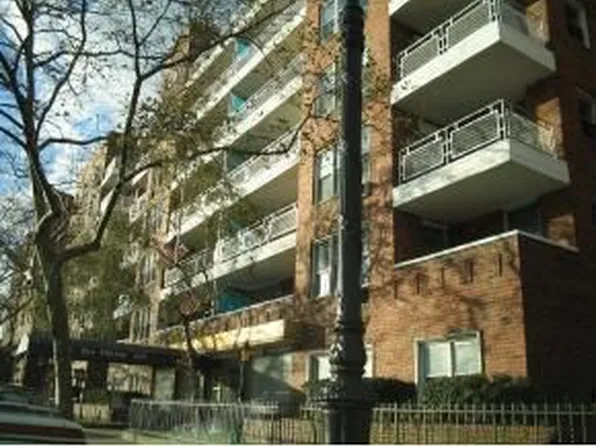 1625 Emmons Avenue image 1 of 1