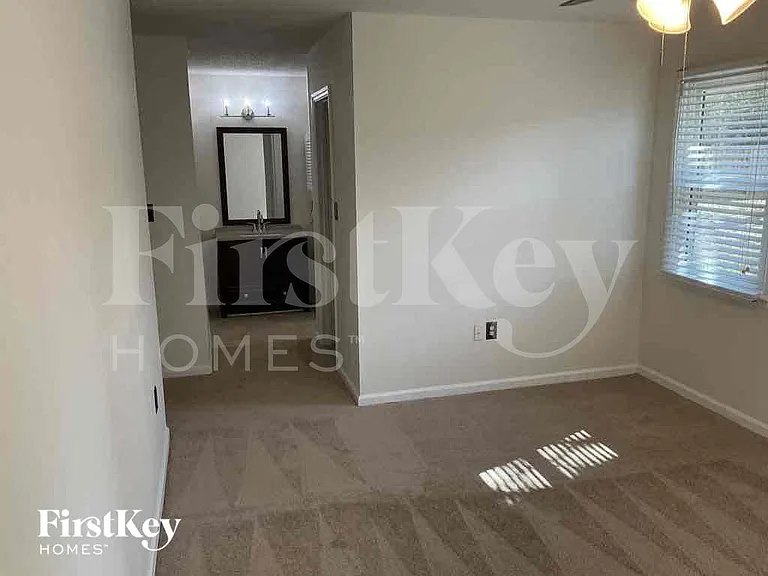 7938 Lindfield Ct — Photo 15