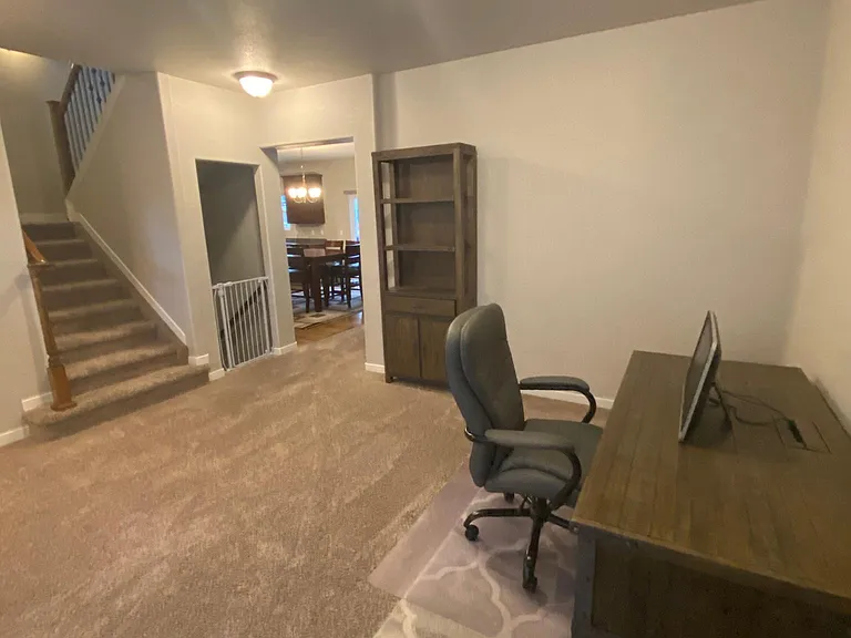 6873 Edmondstown Dr — Photo 2
