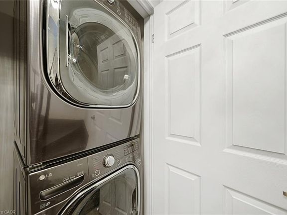 5th image of 1222 Rose Way #11