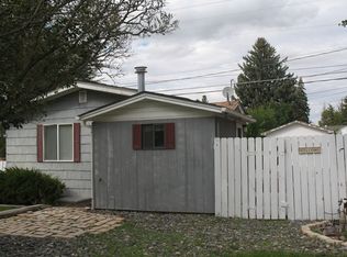 595 Avenue E, Powell, WY 82435