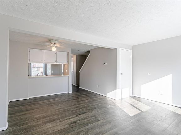 5th image of 3243 Sherwood Dr #0