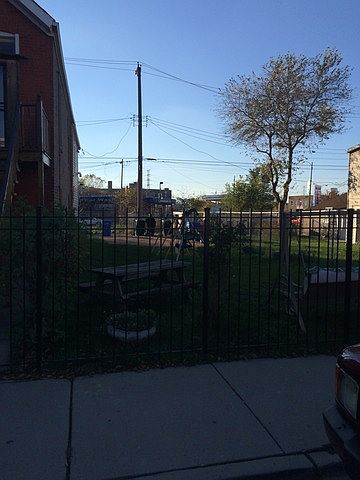 1st image of 1326 S Claremont Ave