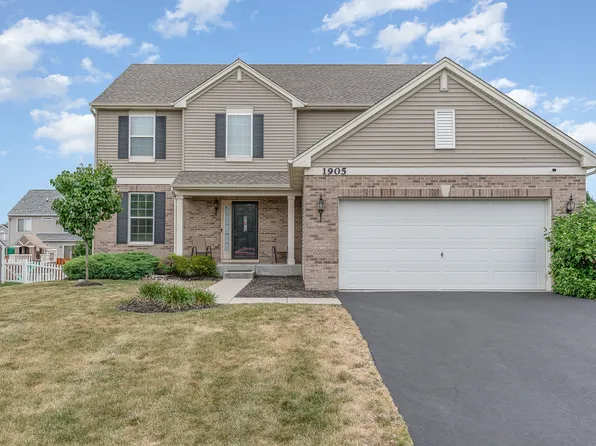 1905 Willoughby Ln, Joliet, IL 60431