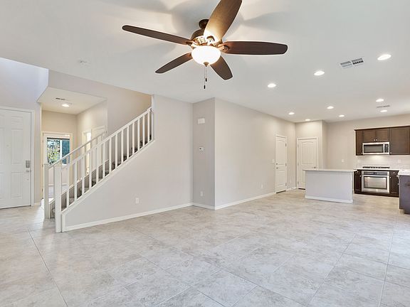 3rd image of 10616 Kennedy Peak Ln
