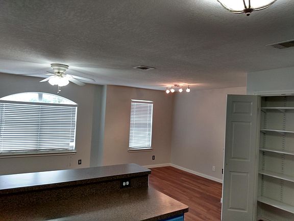 3rd image of 7205 Avenue K