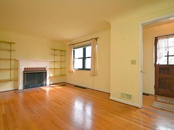 3rd image of 6757 Richard Ave