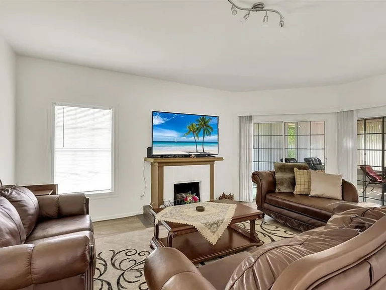 7334 Pine Creek Way — Photo 1